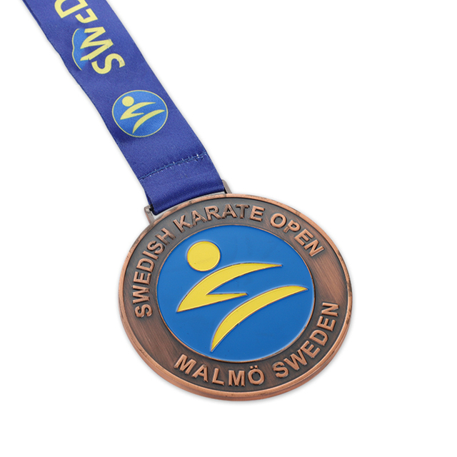 Bronzo Karate Oro Judo Argento Ginnastica Servizio umanitario Medaglia d'argento Baseball