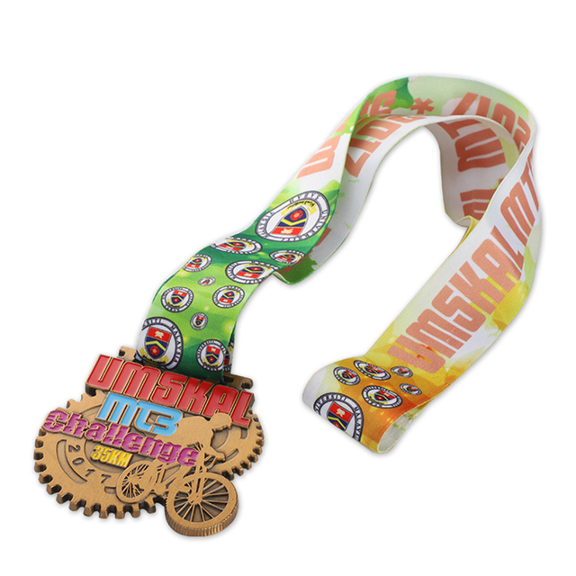 Sfida 35K Stella di Bronzo Ciclismo Collana Miracolosa Religiosa Medaglie Militari e Nastri