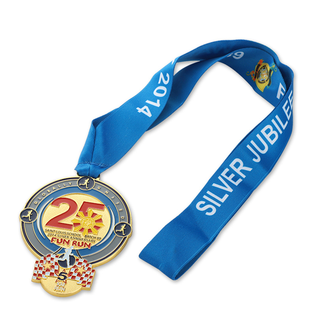 Migliore medaglie di bronzo per l'anniversario di sci di fondo per la corsa